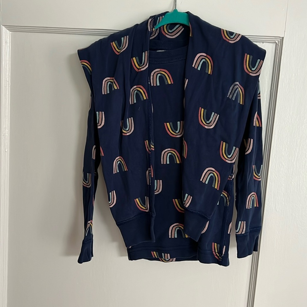 Hannah Andersson navy rainbow pajama set size 5 110cm